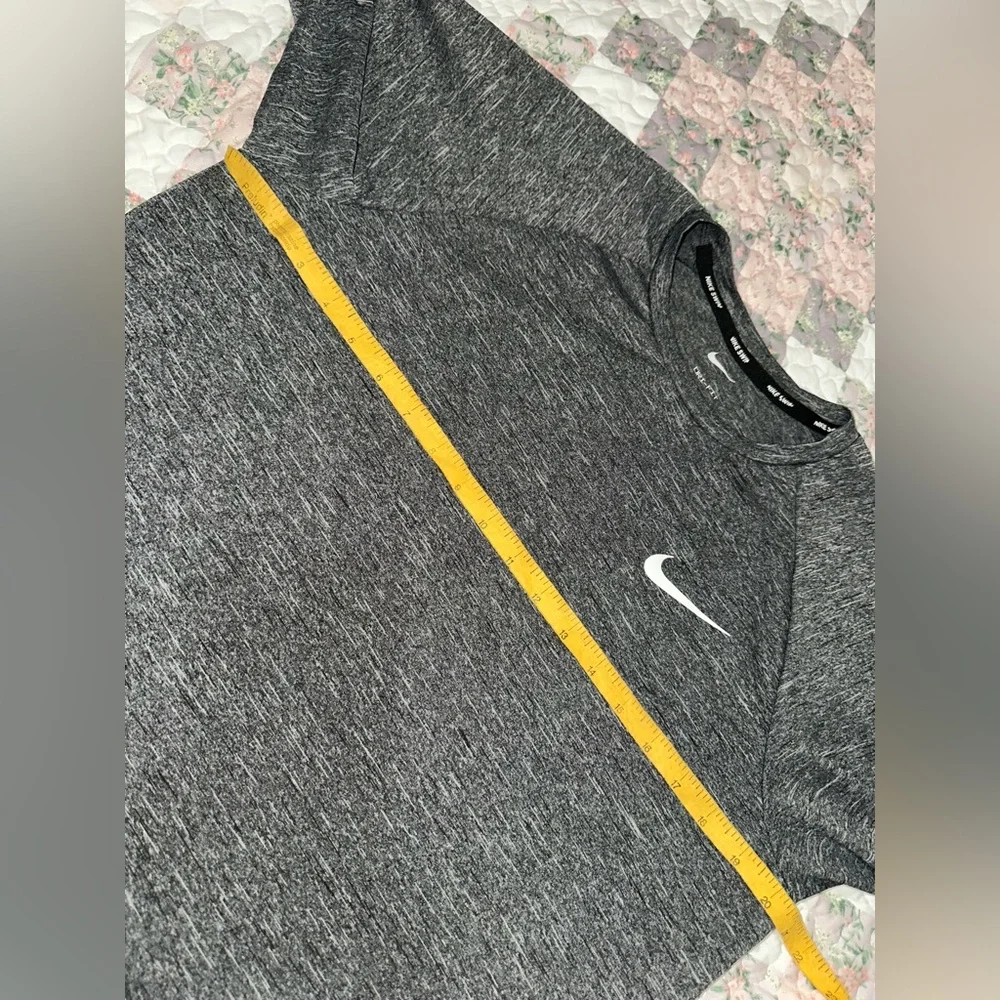 2 Men’s Nike Dri-FIT Swim Short Sleeve Athletic Running Gym Shirts Tops Bundle - Picture 7 of 8